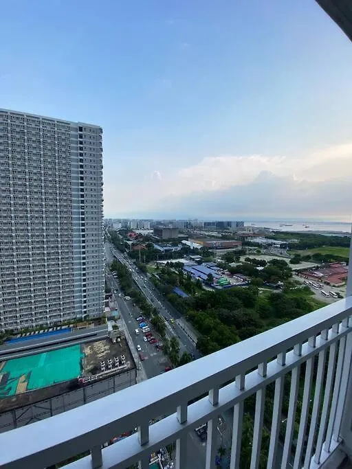 Breeze Residences 26Th Floor Манила Дом отдыха